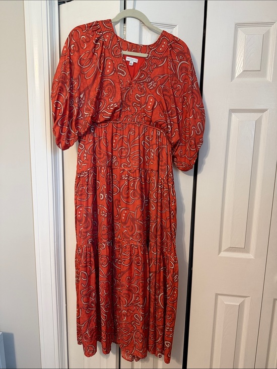 Current Air Dresses & Skirts - Current Air Women's Red Patterned Maxi Dress